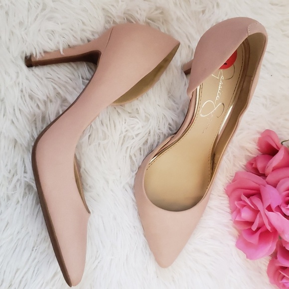 jessica simpson pheona pump